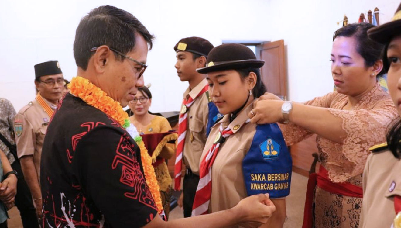 Sestama BNN RI Hadiri Pelantikan Saka Bersinar Pramuka Kwartir Cabang Gianyar