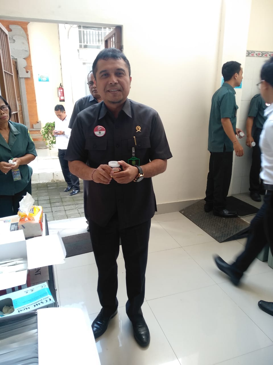 Pegawai PN Bangli Dites Urine, Dua Absen