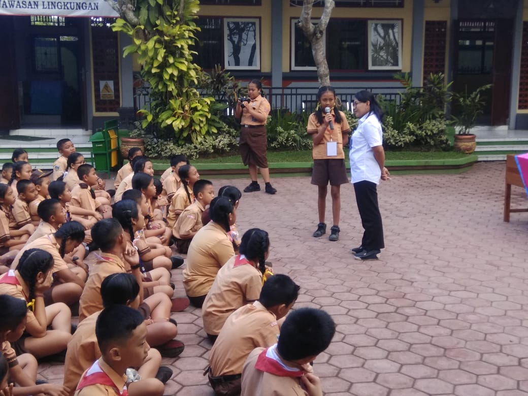Sosialisasi Narkoba di SMPN 1 Blahbatuh