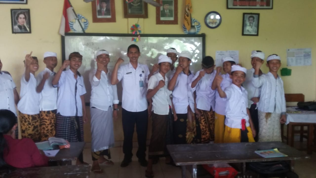 Penyuluhan dan Kampanye P4GN di SMP Blahbatuh Gianyar Penyuluhan dan Kampanye P4GN di SMP Blahbatuh Gianyar