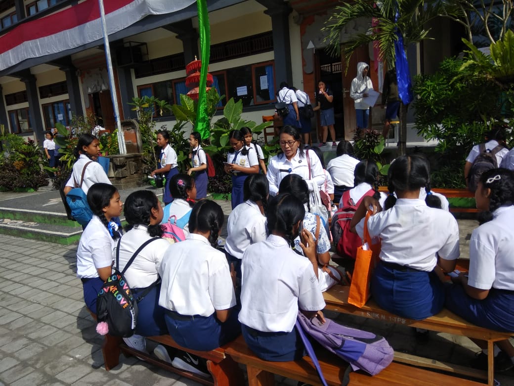 Kampanye P4GN DALAM RANGKA PASCA HANI Kepada SMKN 1 Tampaksiring Kampanye P4GN DALAM RANGKA PASCA HANI Kepada SMKN 1 Tampaksiring