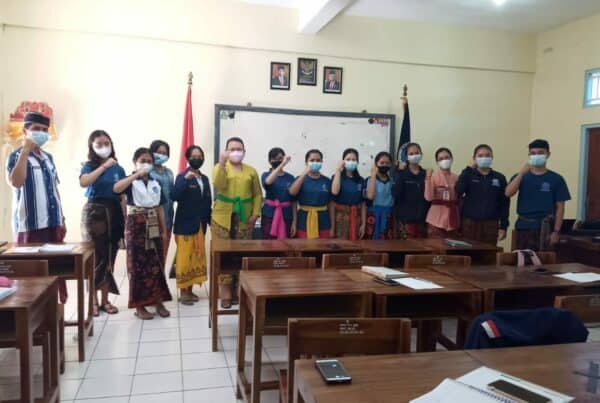 BNNK Gianyar melaksanakan kegiatan Pembentukan Remaja Teman Sebaya Anti Narkoba