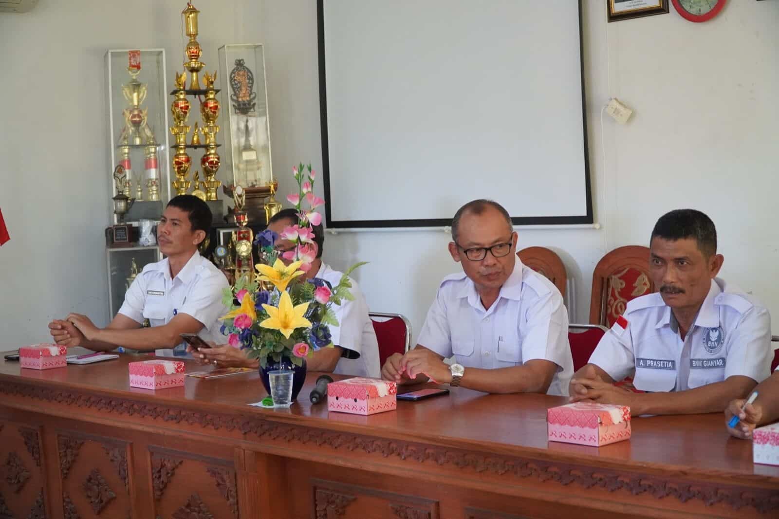 Rapat Koordinasi Pembentukan Intervensi Berbasis Masyarakat (IBM) di Desa Serongga
