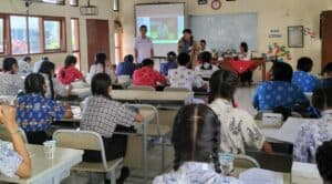 INFORMASI DAN EDUKASI MELALUI INSERT KONTEN