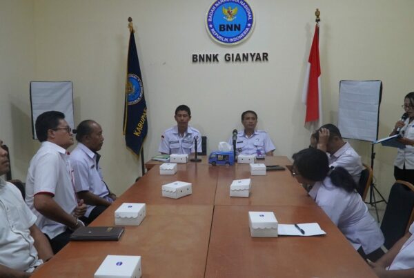 Rapat persiapan dalam Rangka fasilitasi Advokasi Program Ketahanan Keluarga Anti Narkoba Berbasis sumber daya pembangunan Desa