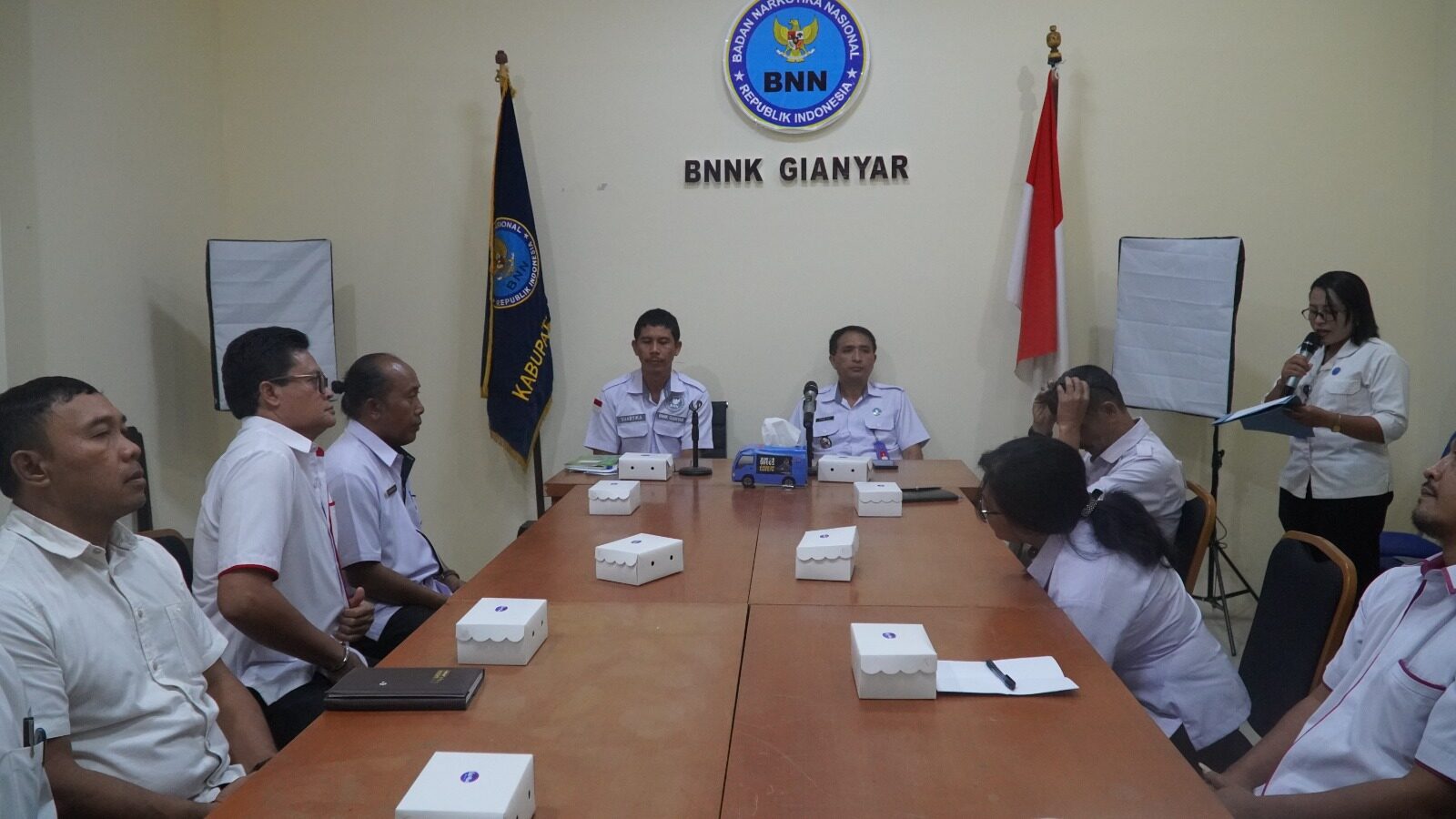 Rapat persiapan dalam Rangka fasilitasi Advokasi Program Ketahanan Keluarga Anti Narkoba Berbasis sumber daya pembangunan Desa