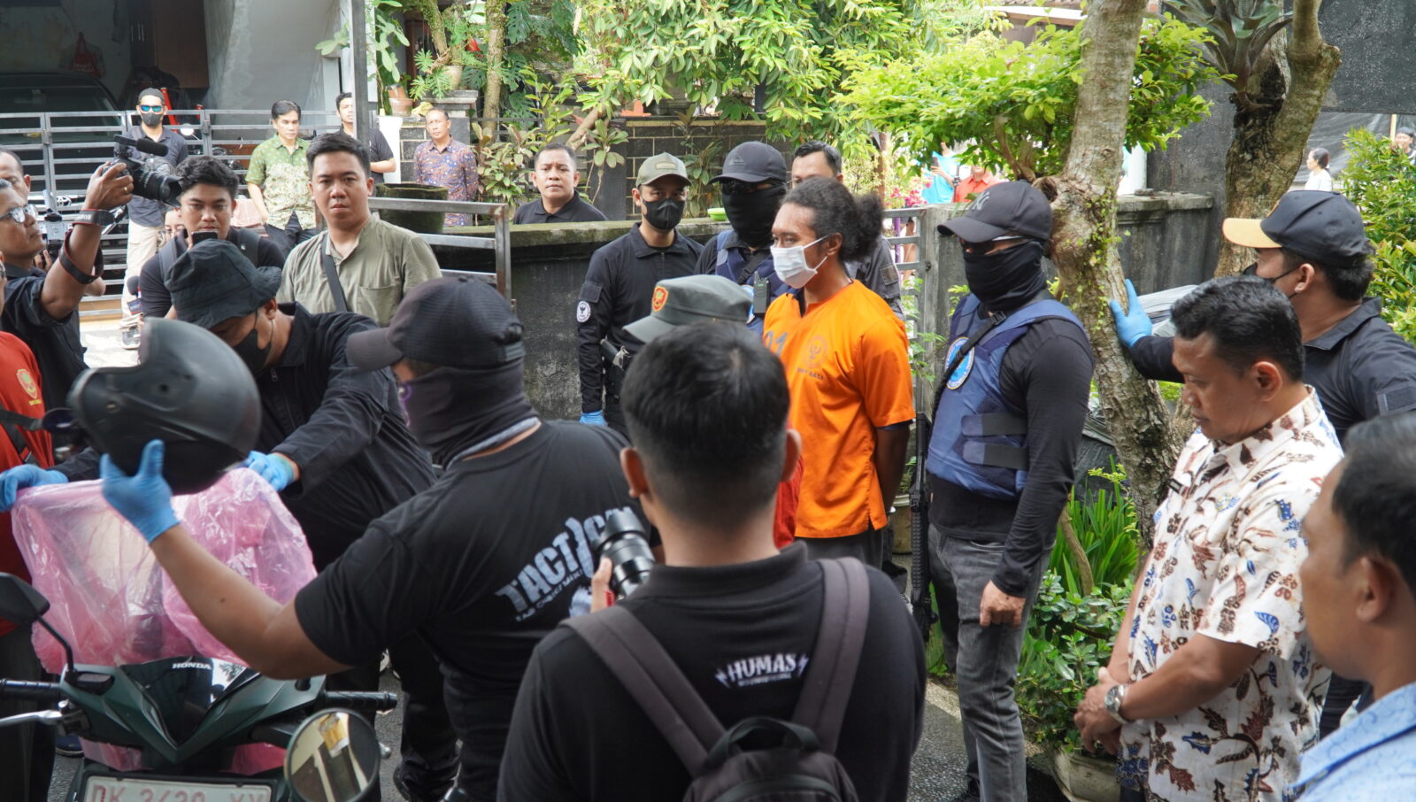 BNNP BALI BONGKAR GUDANG NARKOTIKA DI UBUD