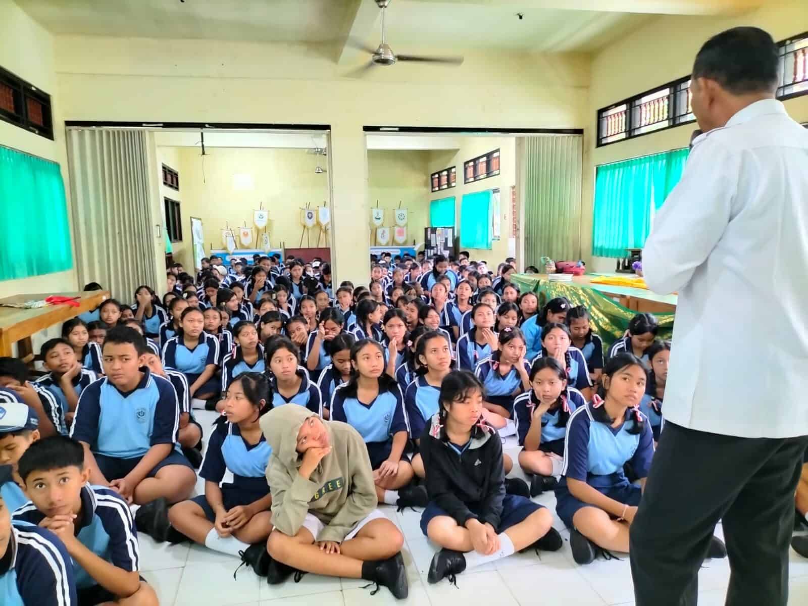 Sosialisasi/Penyuluhan Bahaya Penyalahgunaan Narkoba