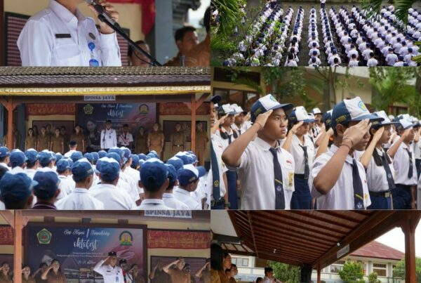 Melaksanakan Penyuluhan P4GN dengan Sebagai Pembina Upacara di SMP N 1 Tampaksiring